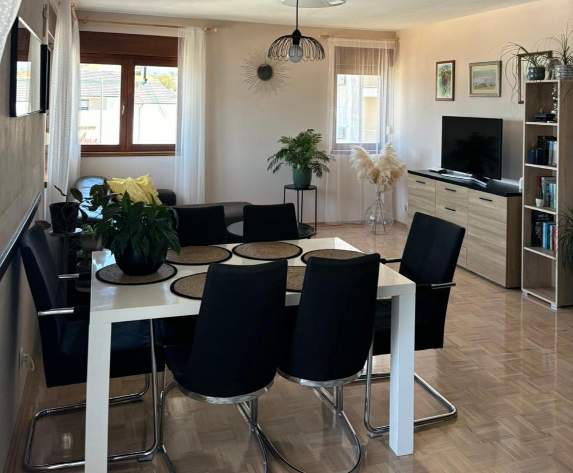Apartment Magnolia 特罗吉尔 外观 照片